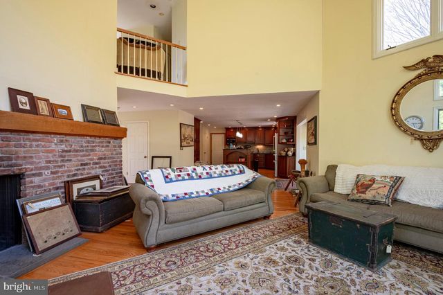 12 UPPER CREEK RD., Stockton, NJ 08559