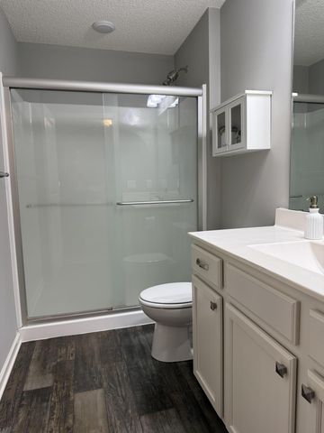 15180 Emory Circle, Apple Valley, MN 55124