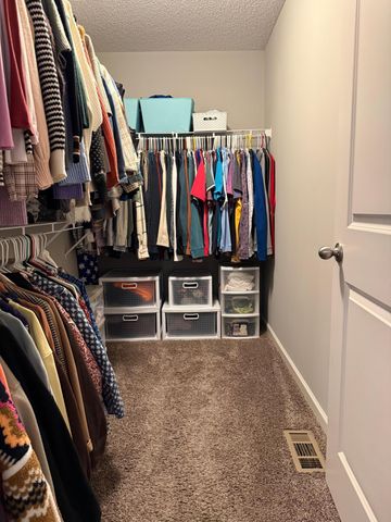 15180 Emory Circle, Apple Valley, MN 55124