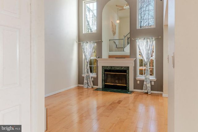 21 STOKES RD, Mount Laurel, NJ 08054