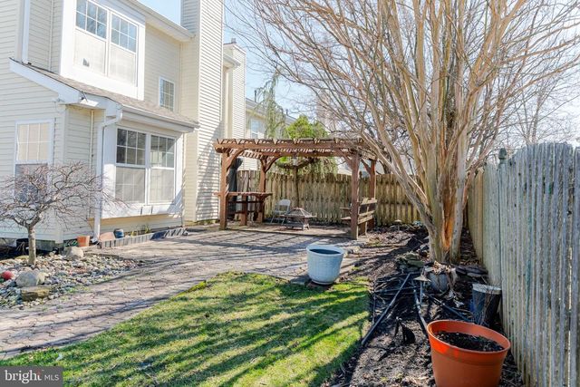 21 STOKES RD, Mount Laurel, NJ 08054