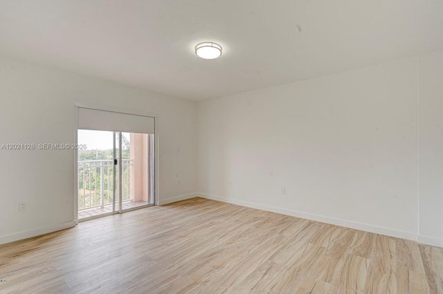1 Alhambra Cir 601, Coral Gables, FL 33134