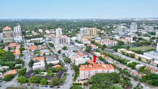 1 Alhambra Cir 601, Coral Gables, FL 33134