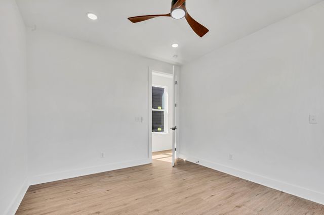 2146 18th Ave, N, Nashville, TN 37208