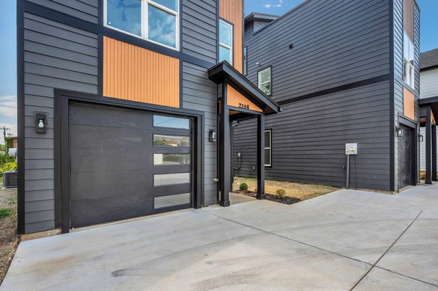 2146 18th Ave, N, Nashville, TN 37208