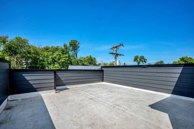 2146 18th Ave, N, Nashville, TN 37208