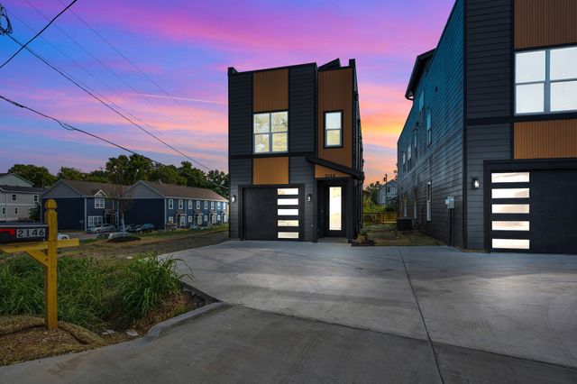 2146 18th Ave, N, Nashville, TN 37208