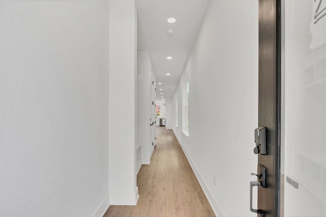 2146 18th Ave, N, Nashville, TN 37208