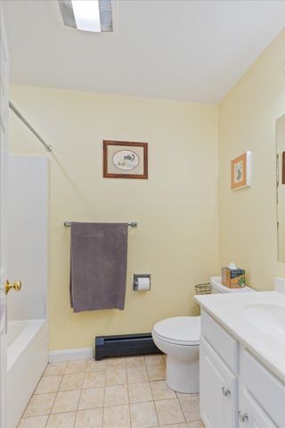 73 Forest Road, Hancock, NH 03449