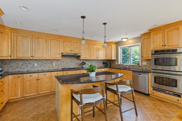 73 Forest Road, Hancock, NH 03449