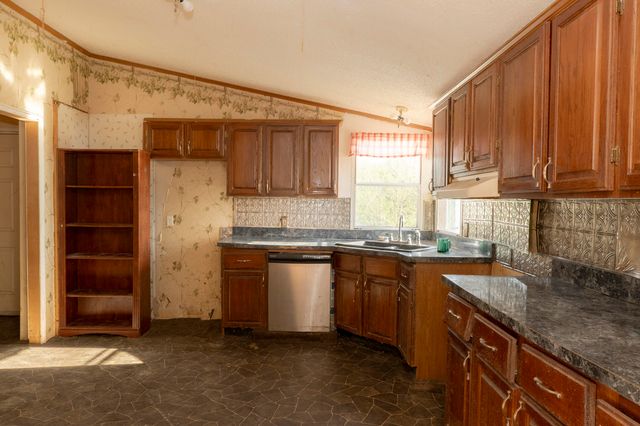 1015 Old Fall Creek Road, Monticello, KY 42633