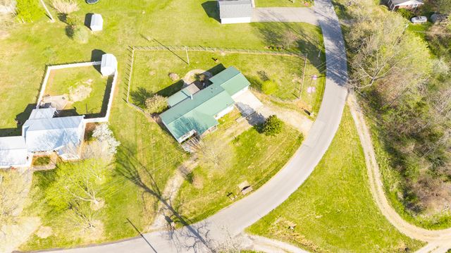 1015 Old Fall Creek Road, Monticello, KY 42633