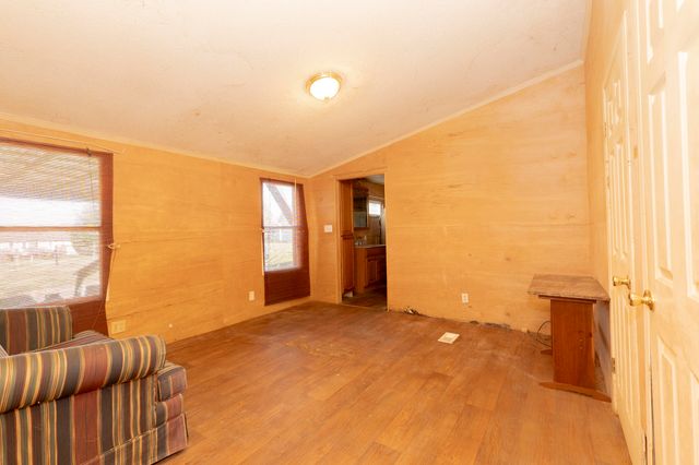 1015 Old Fall Creek Road, Monticello, KY 42633