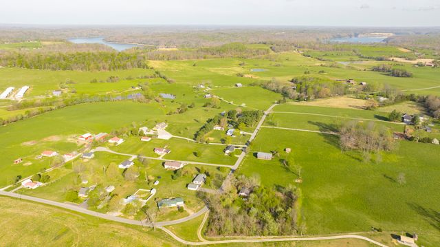 1015 Old Fall Creek Road, Monticello, KY 42633