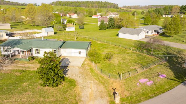 1015 Old Fall Creek Road, Monticello, KY 42633