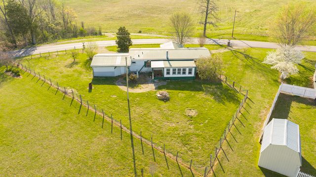 1015 Old Fall Creek Road, Monticello, KY 42633
