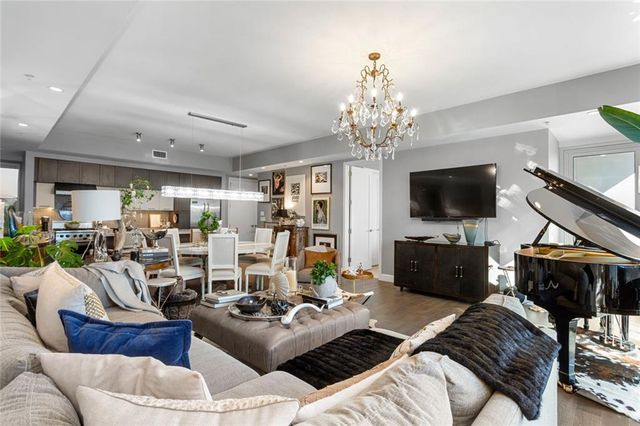 1820 Peachtree NW Road 402, Atlanta, GA 30309