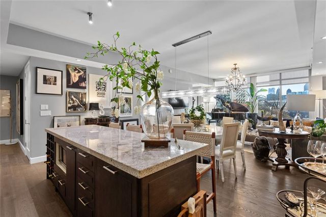 1820 Peachtree NW Road 402, Atlanta, GA 30309