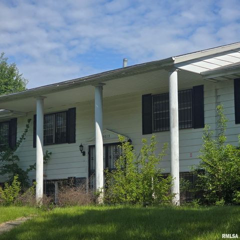 3013 W WESTPORT Road, Peoria, IL 61615
