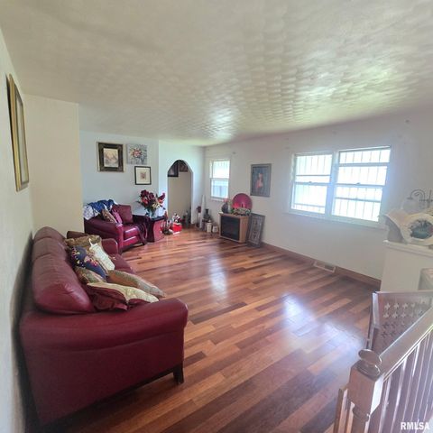 3013 W WESTPORT Road, Peoria, IL 61615
