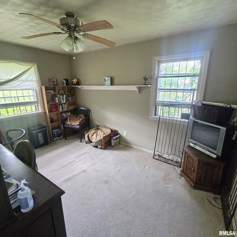 3013 W WESTPORT Road, Peoria, IL 61615