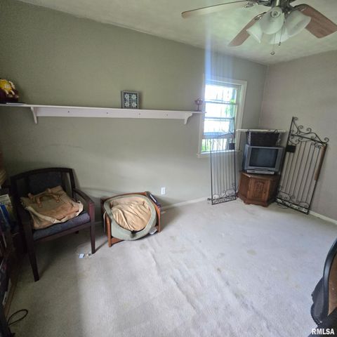 3013 W WESTPORT Road, Peoria, IL 61615