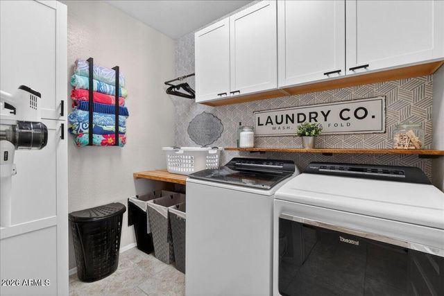 4629 W PELOTAZO Way, San Tan Valley, AZ 85144