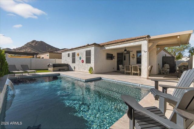 4629 W PELOTAZO Way, San Tan Valley, AZ 85144