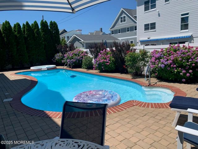 106 2nd Avenue, Belmar, NJ 07719