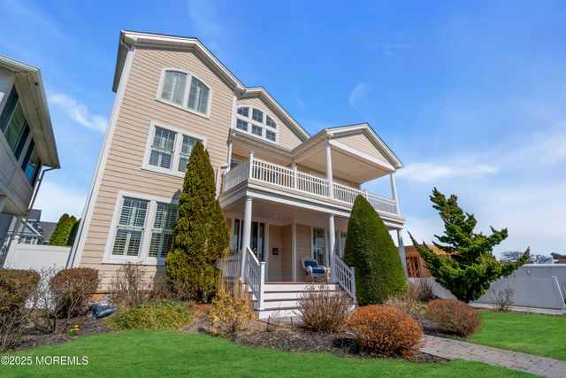 106 2nd Avenue, Belmar, NJ 07719
