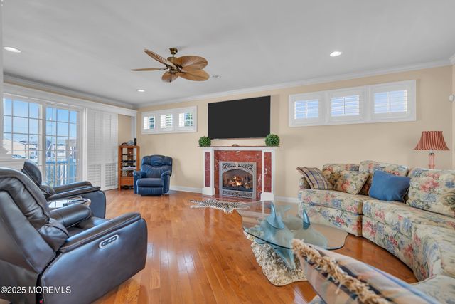 106 2nd Avenue, Belmar, NJ 07719