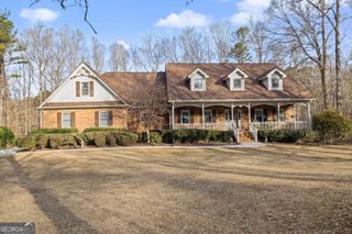 410 Camelot Drive, Fayetteville, GA 30214