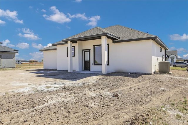 2832 Sienna W Drive, Weslaco, TX 78599