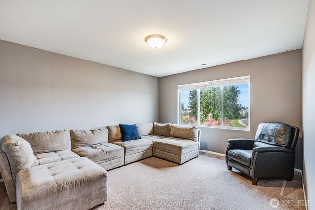 18806 106th Avenue Ct E, Puyallup, WA 98374