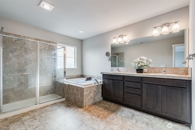 18806 106th Avenue Ct E, Puyallup, WA 98374