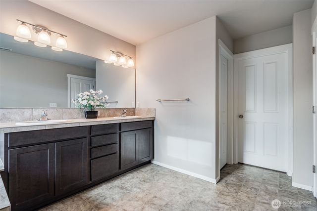 18806 106th Avenue Ct E, Puyallup, WA 98374