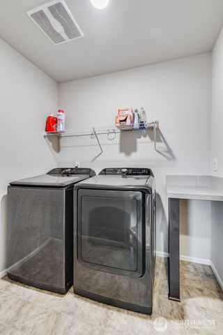 18806 106th Avenue Ct E, Puyallup, WA 98374