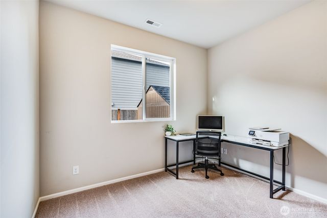 18806 106th Avenue Ct E, Puyallup, WA 98374