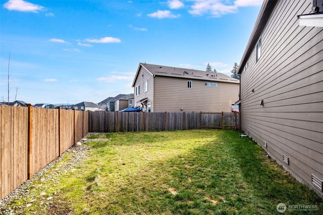 18806 106th Avenue Ct E, Puyallup, WA 98374