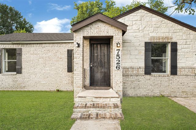 7526 Bywood Street, Houston, TX 77028