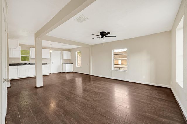 7526 Bywood Street, Houston, TX 77028