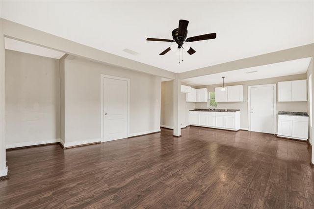 7526 Bywood Street, Houston, TX 77028