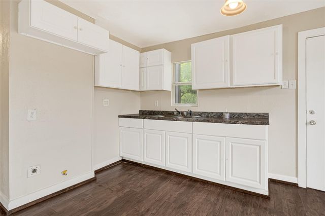 7526 Bywood Street, Houston, TX 77028