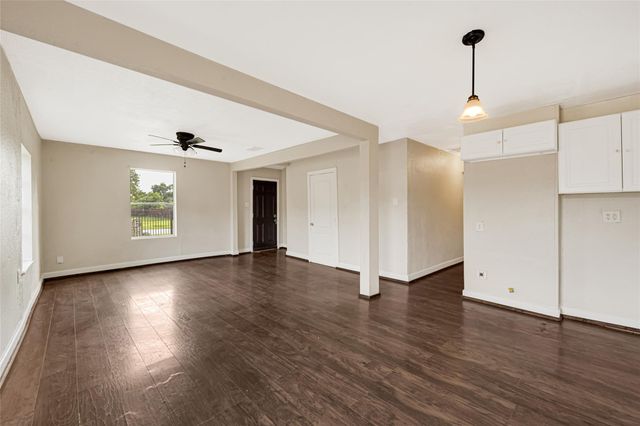 7526 Bywood Street, Houston, TX 77028