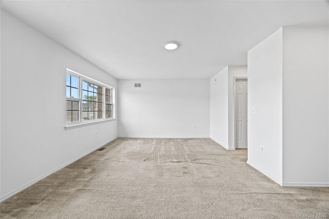 123 Heron Lane 454, Bronx, NY 10473