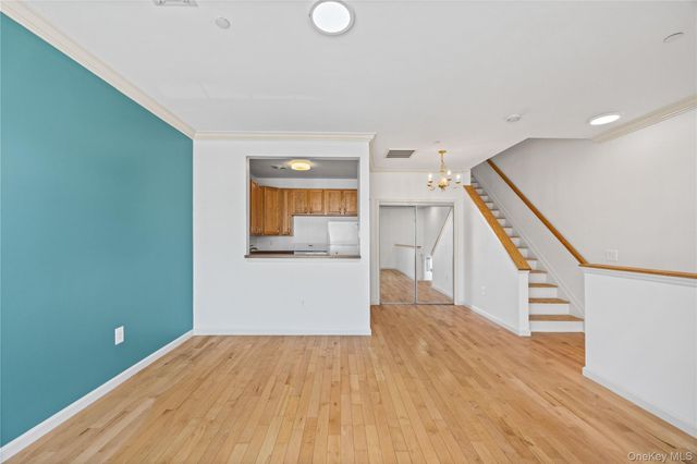 123 Heron Lane 454, Bronx, NY 10473