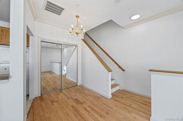123 Heron Lane 454, Bronx, NY 10473