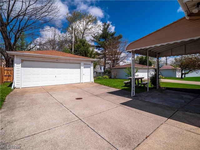 12305 Eastwood Boulevard, Garfield Heights, OH 44125