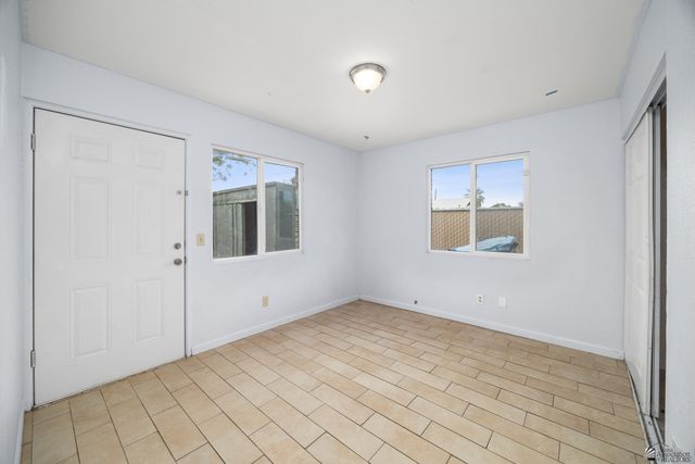 901 S Palm Ave, Yuma, AZ 85364