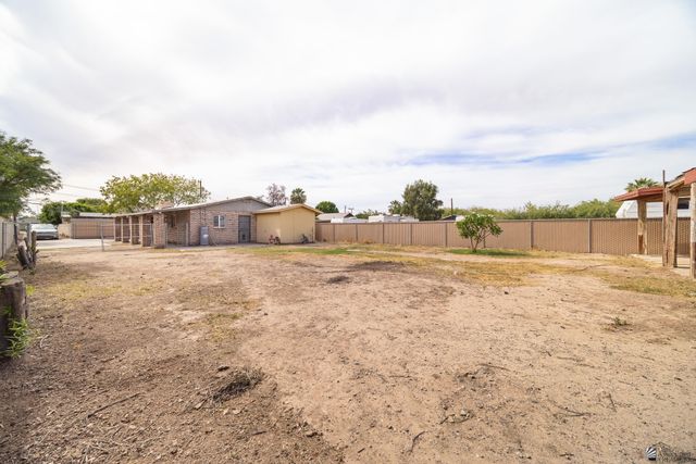 901 S Palm Ave, Yuma, AZ 85364